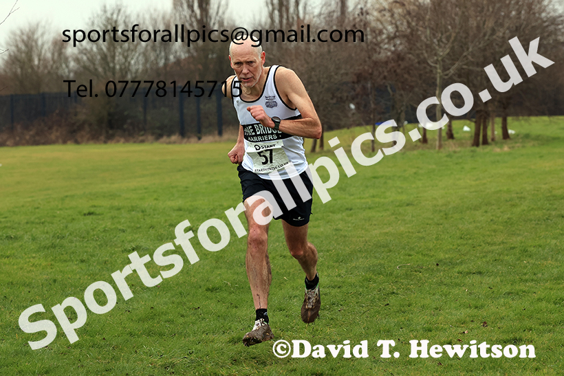 Mens 35s to 64s and, 2025 NEMAA Cross Country Champs., Acklam, Middlesbrough. Photo: David T. Hewitson/Sports for All Pics